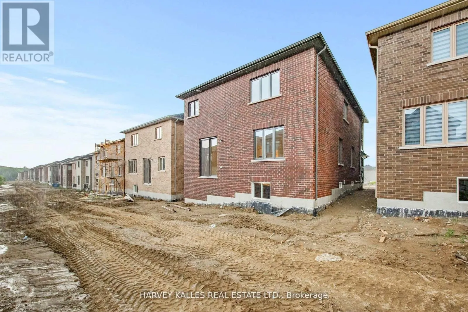 53 LAWRENCE D. PRIDHAM AVENUE