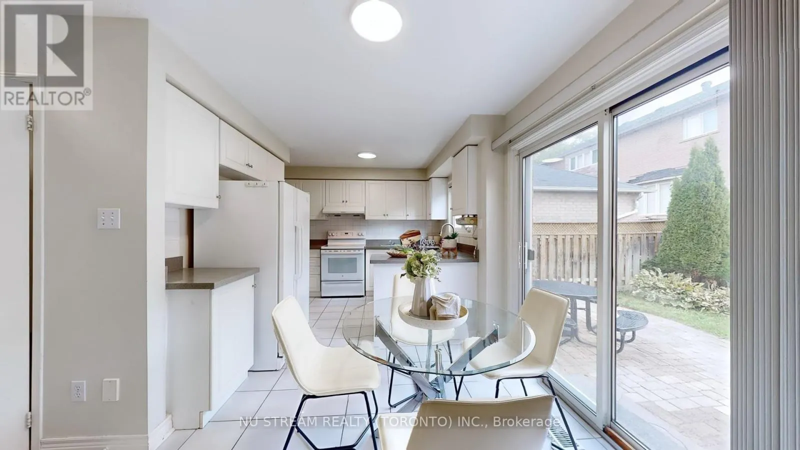 40 PRIMROSE PATH CRESCENT