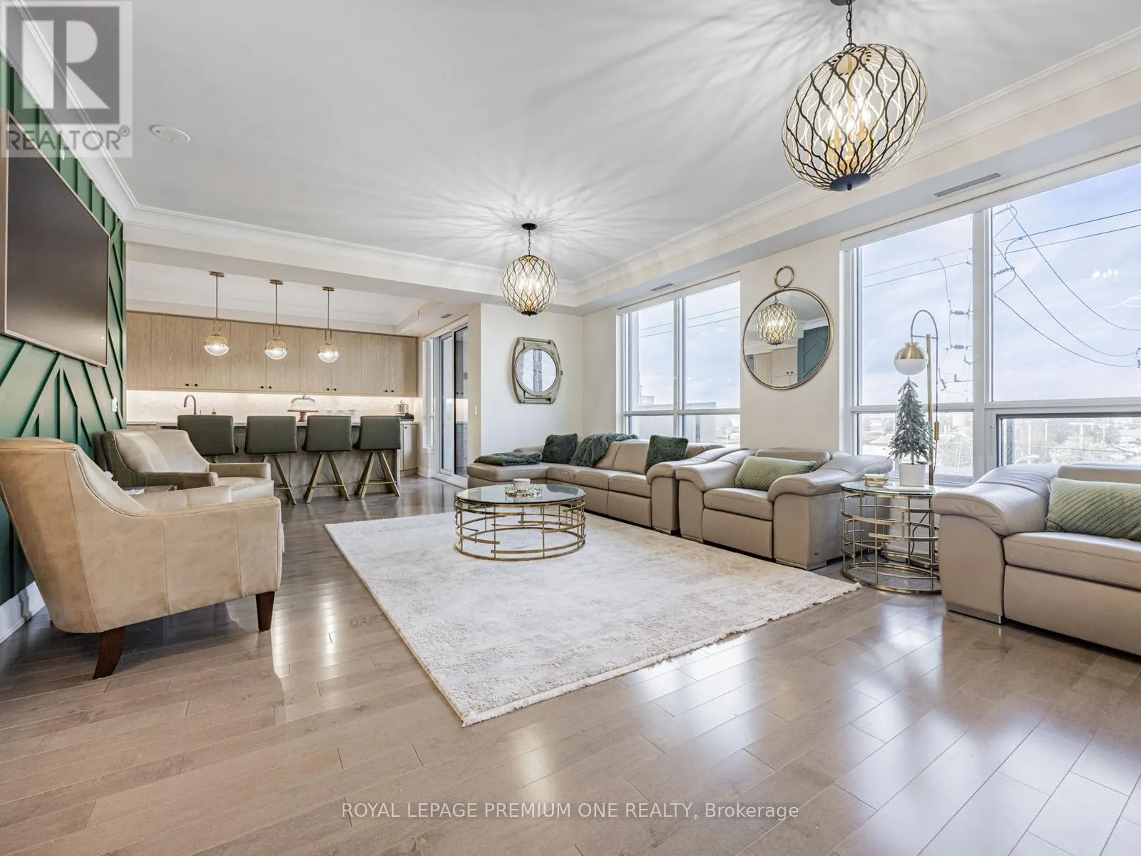 310 - 9085 JANE STREET