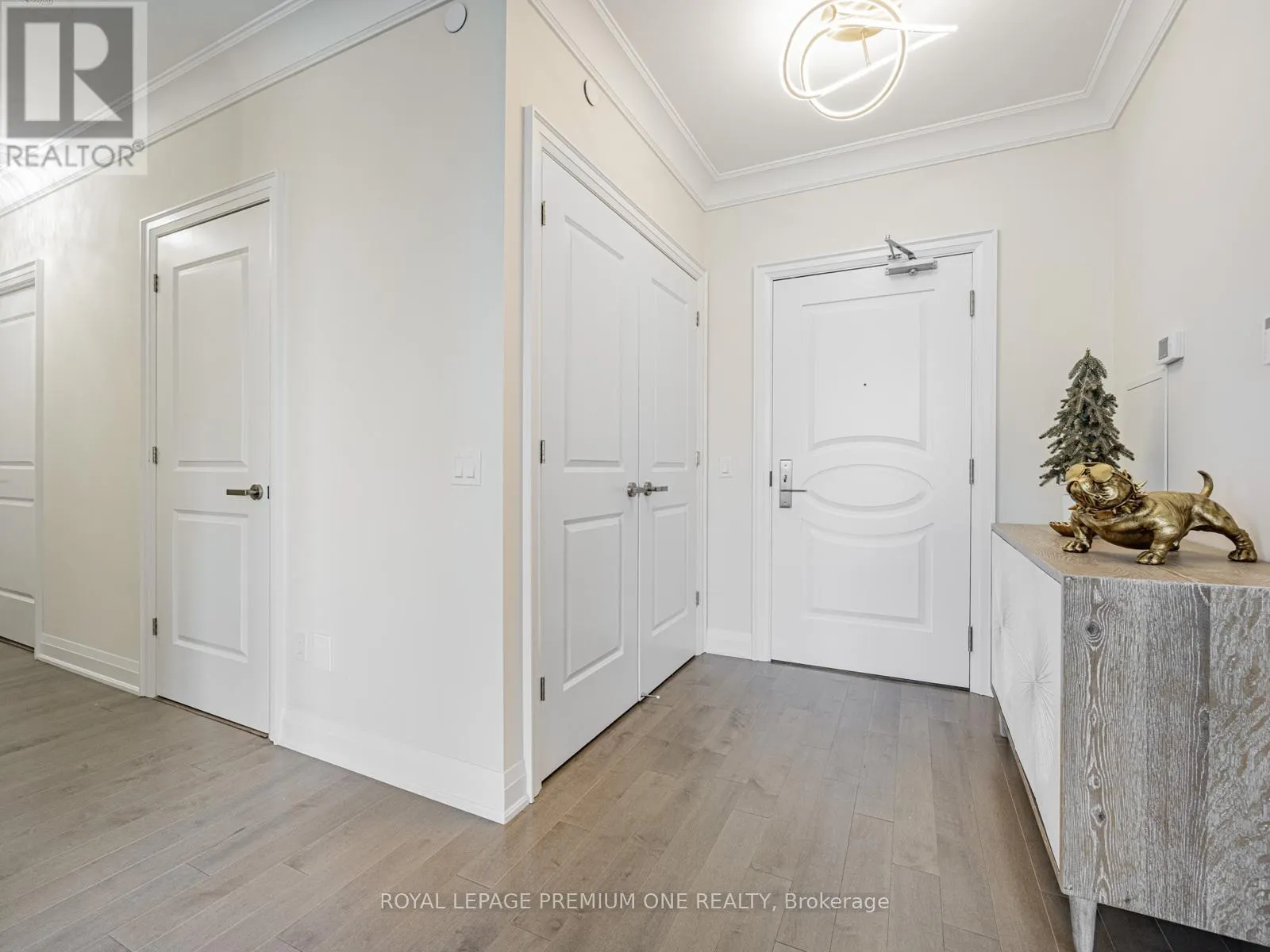 310 - 9085 JANE STREET