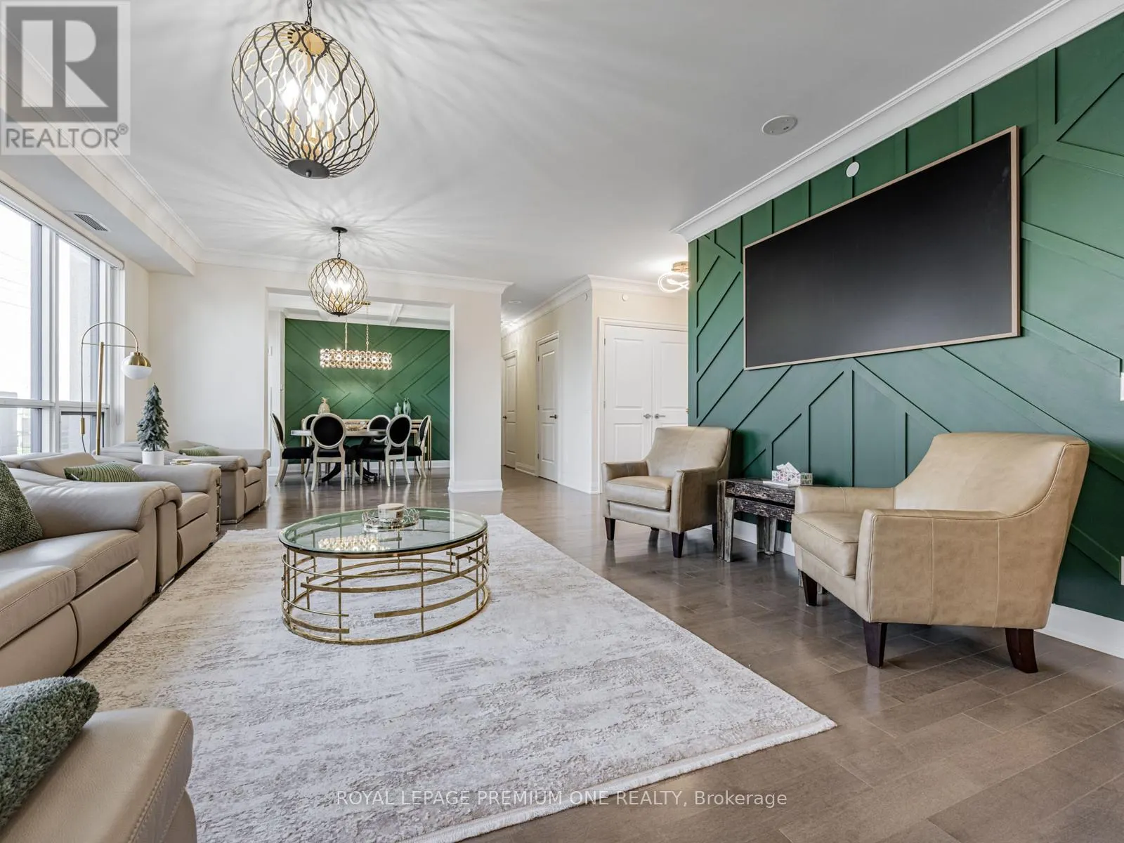 310 - 9085 JANE STREET