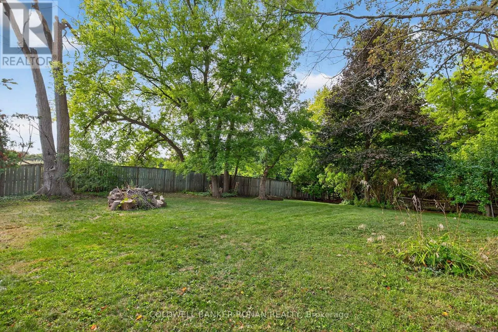 1516 17TH SIDE ROAD