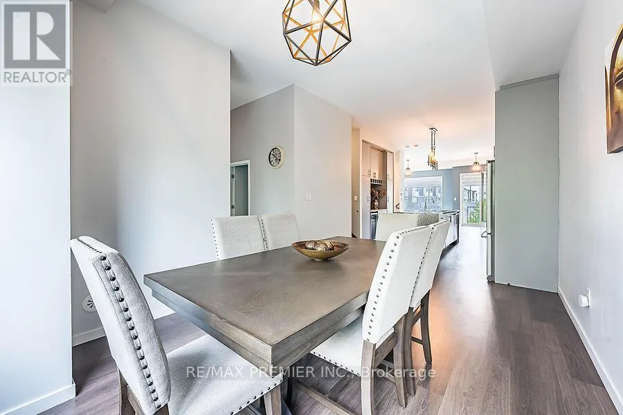 77 SYDNEY CIRCLE