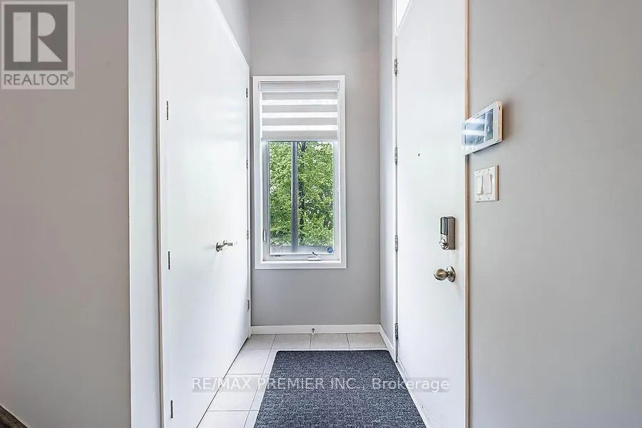 77 SYDNEY CIRCLE