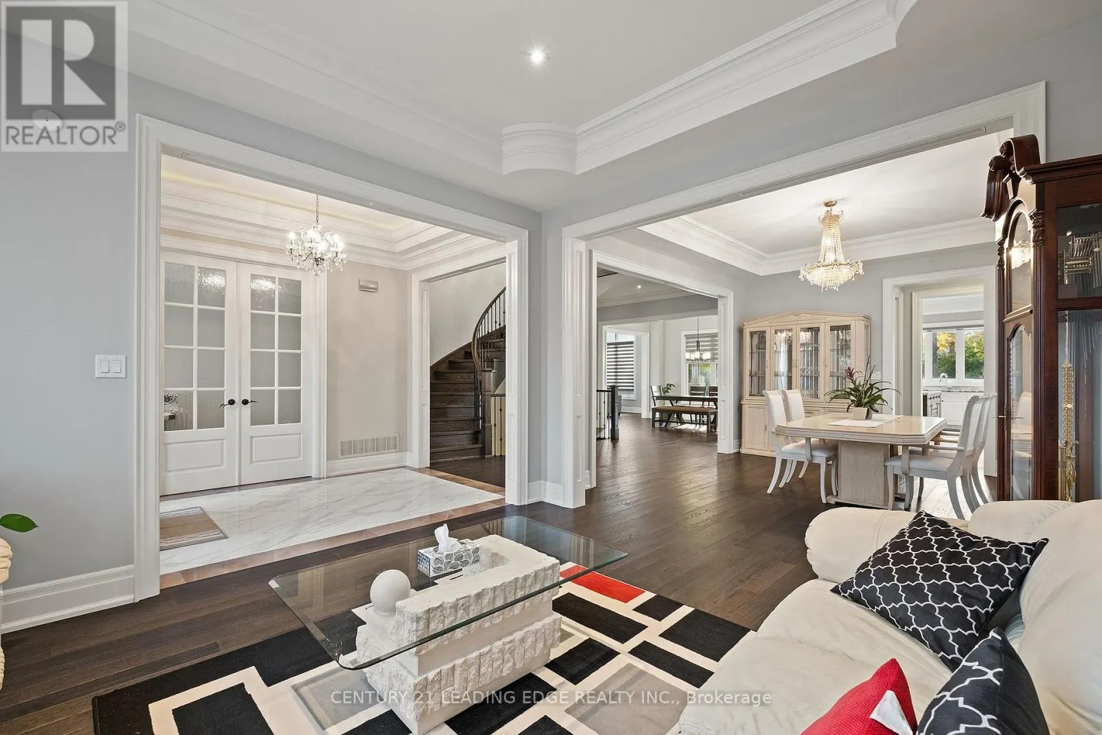 12 JONQUIL CRESCENT