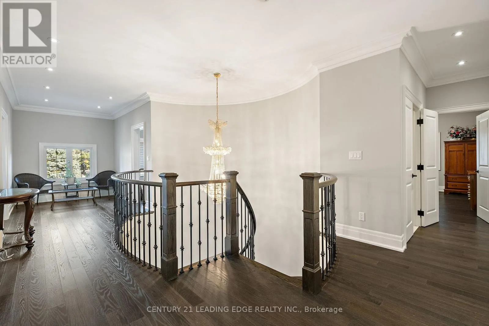 12 JONQUIL CRESCENT