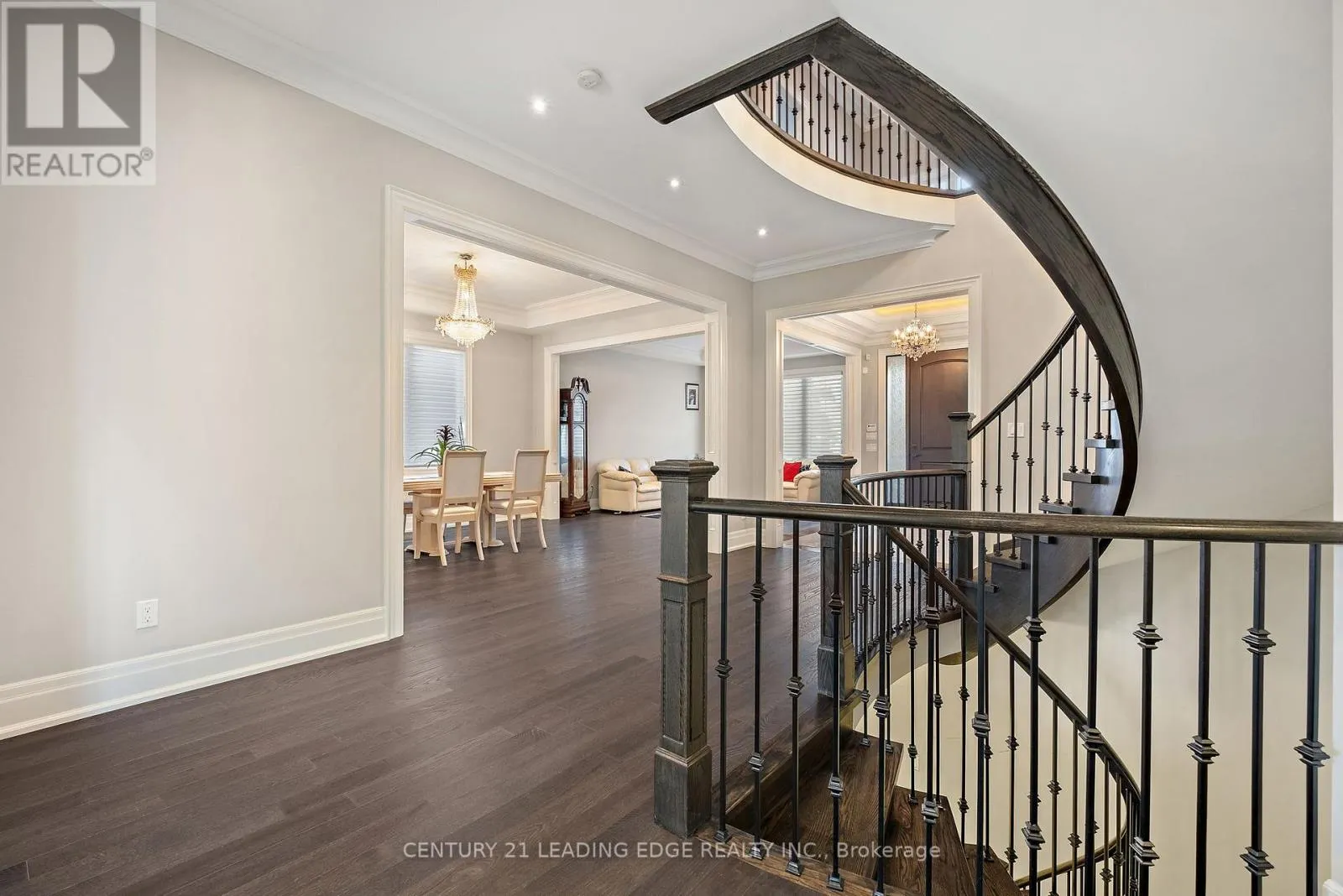 12 JONQUIL CRESCENT