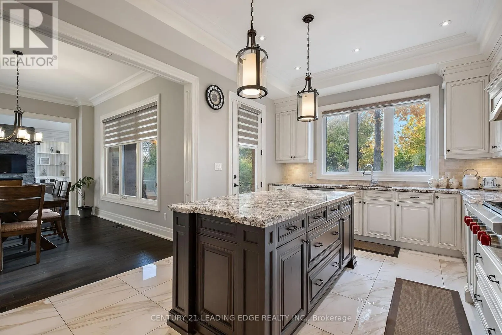 12 JONQUIL CRESCENT