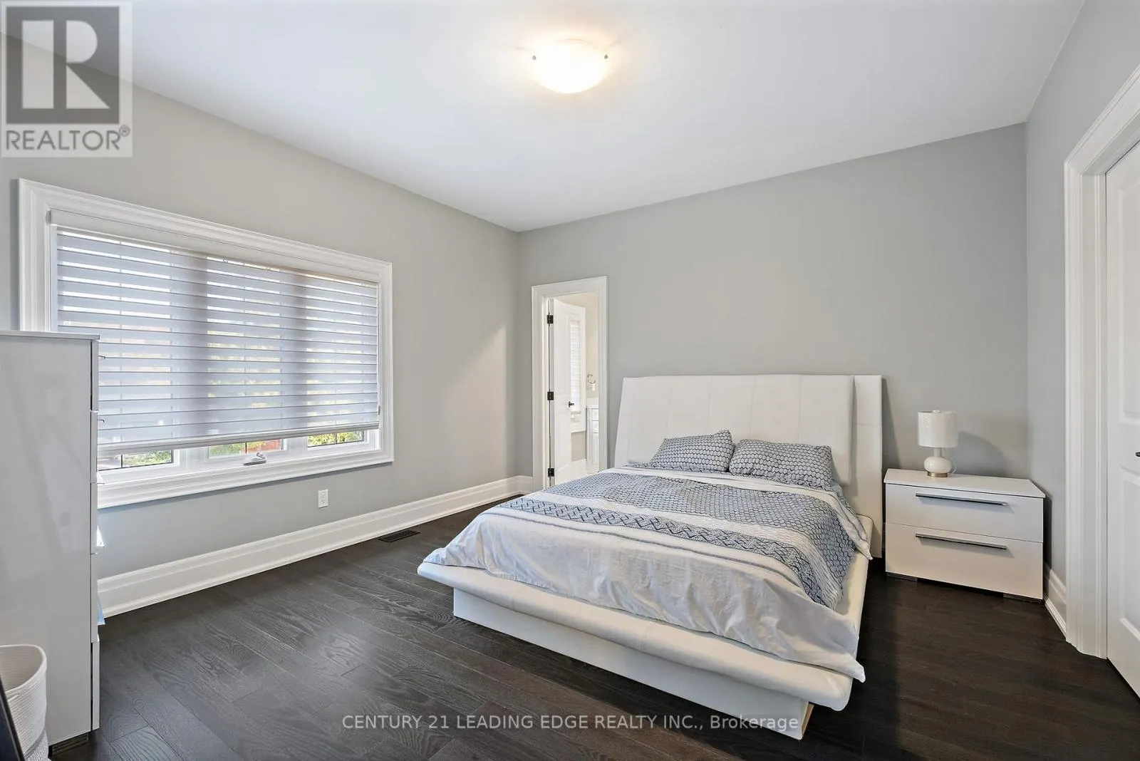 12 JONQUIL CRESCENT