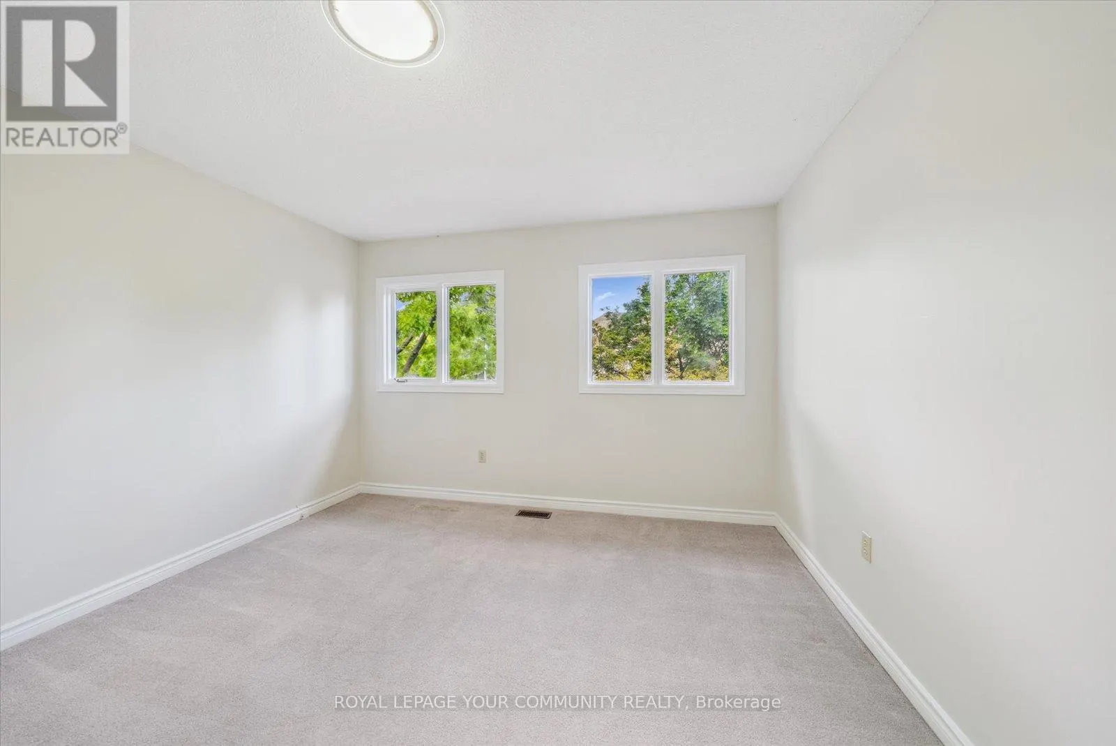 136 MARKWOOD LANE
