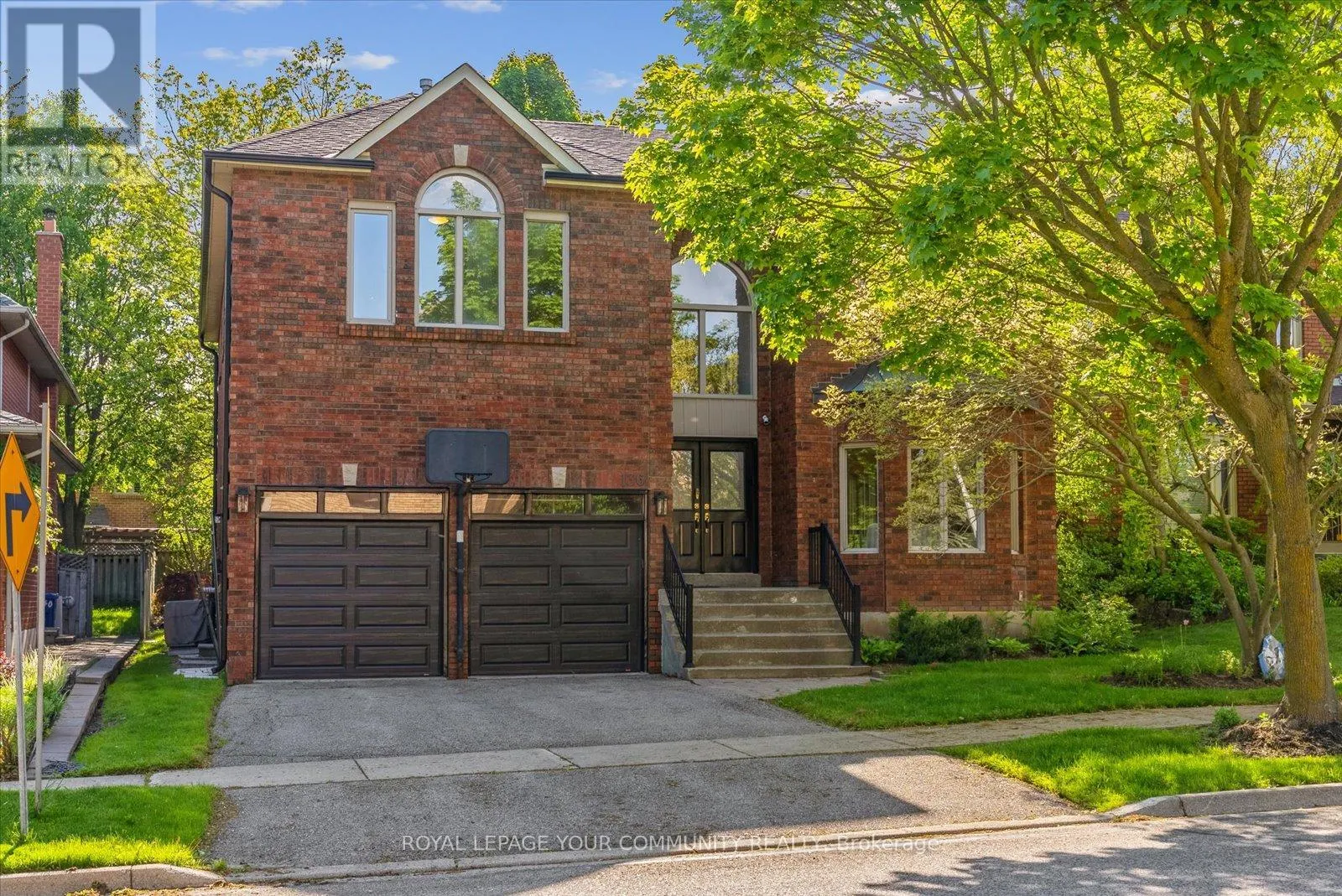 136 MARKWOOD LANE