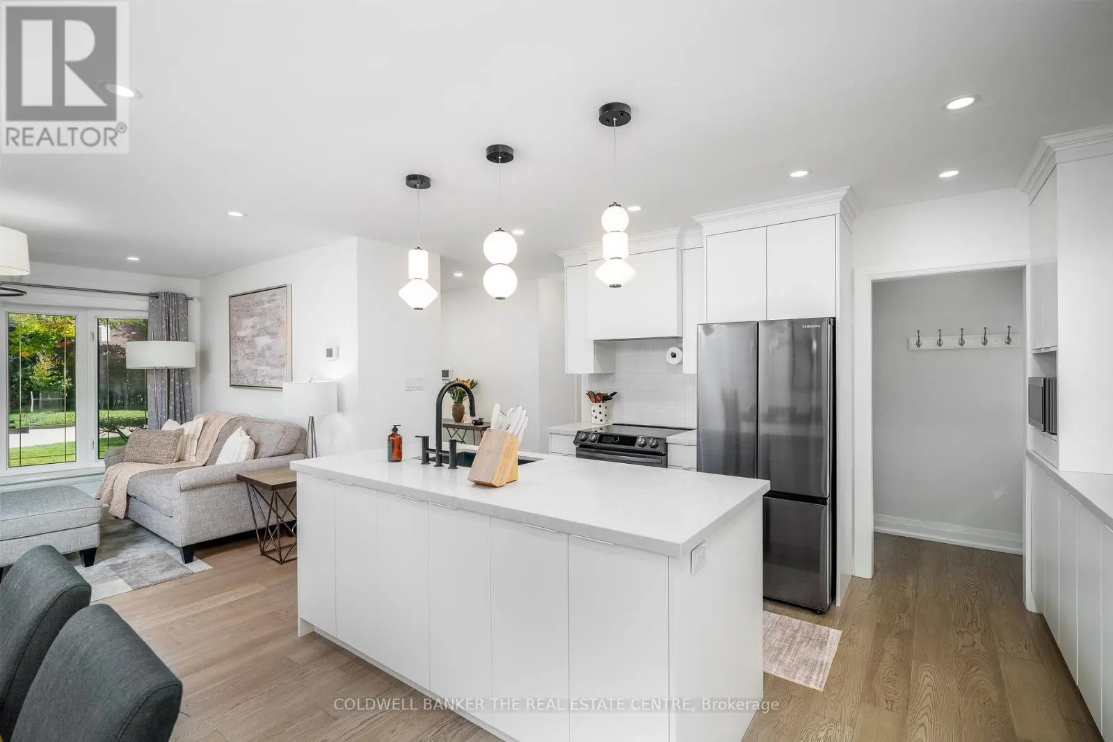 272 AVENUE ROAD