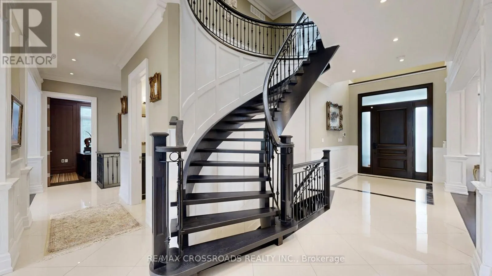 635 ELGIN MILLS ROAD W