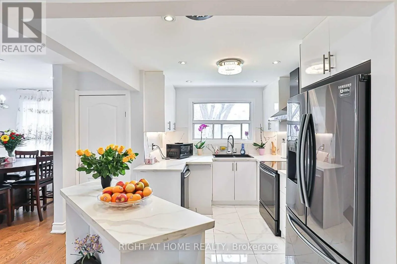 MAIN FLOOR - 139 FELIX ROAD