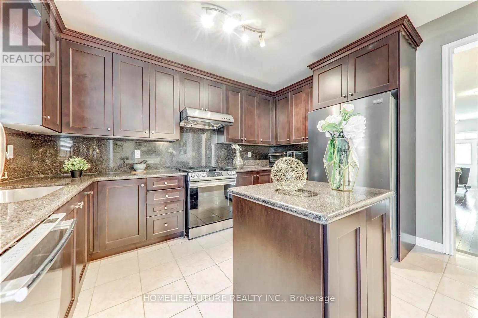 100 JAMES MCCULLOUGH ROAD