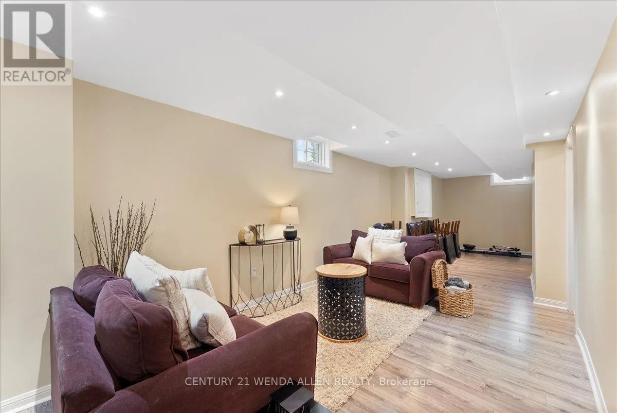 1 AYHART STREET