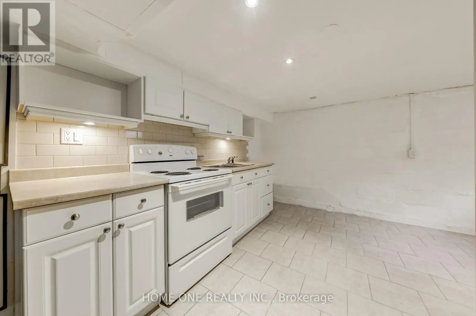 BSMT - 56 FERGUS AVENUE