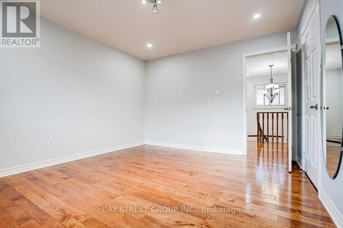 8 MUSTER COURT