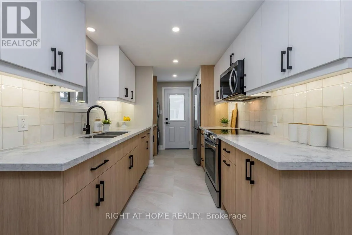 3 MULBERRY COURT