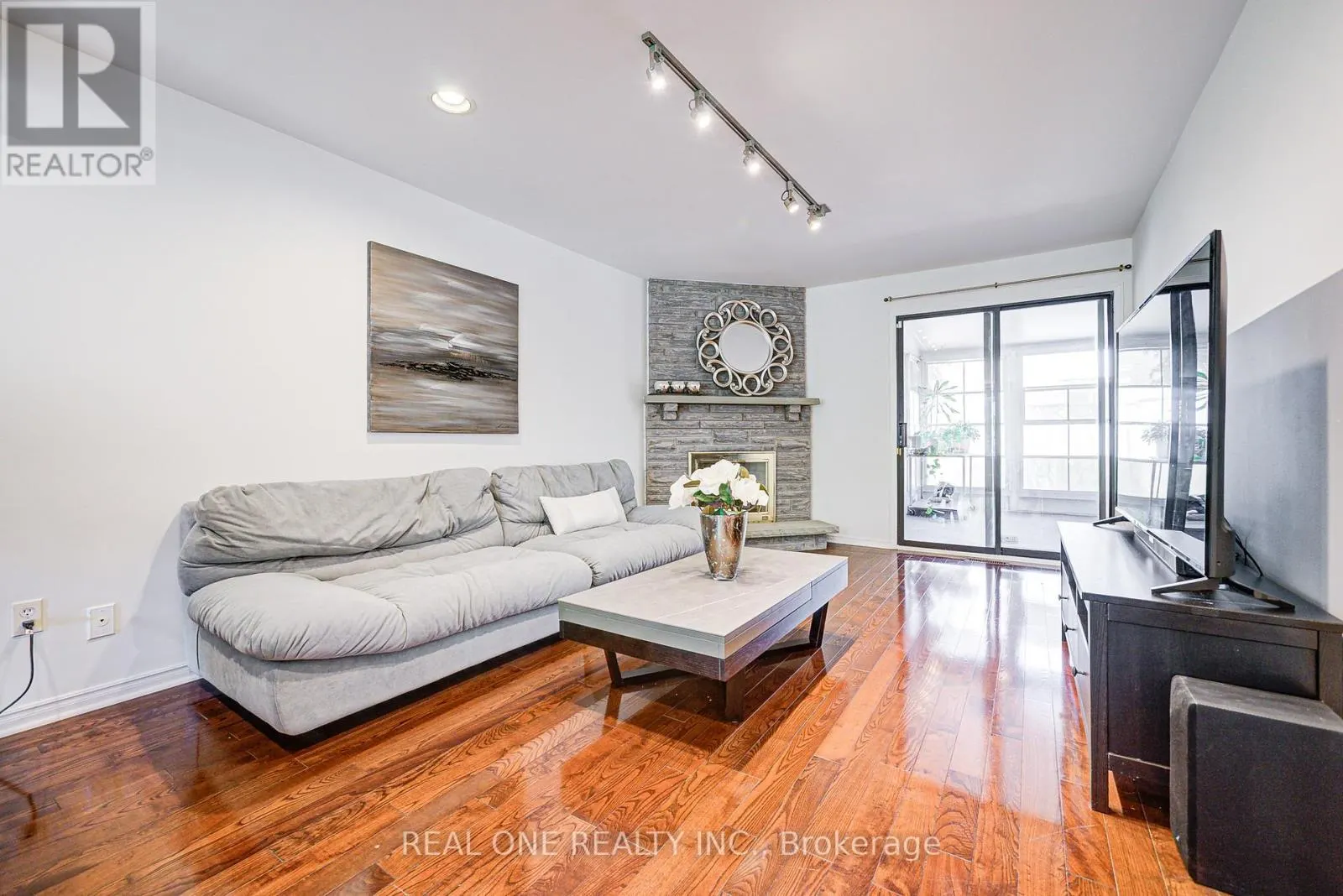 58 JOSEPH AARON BOULEVARD