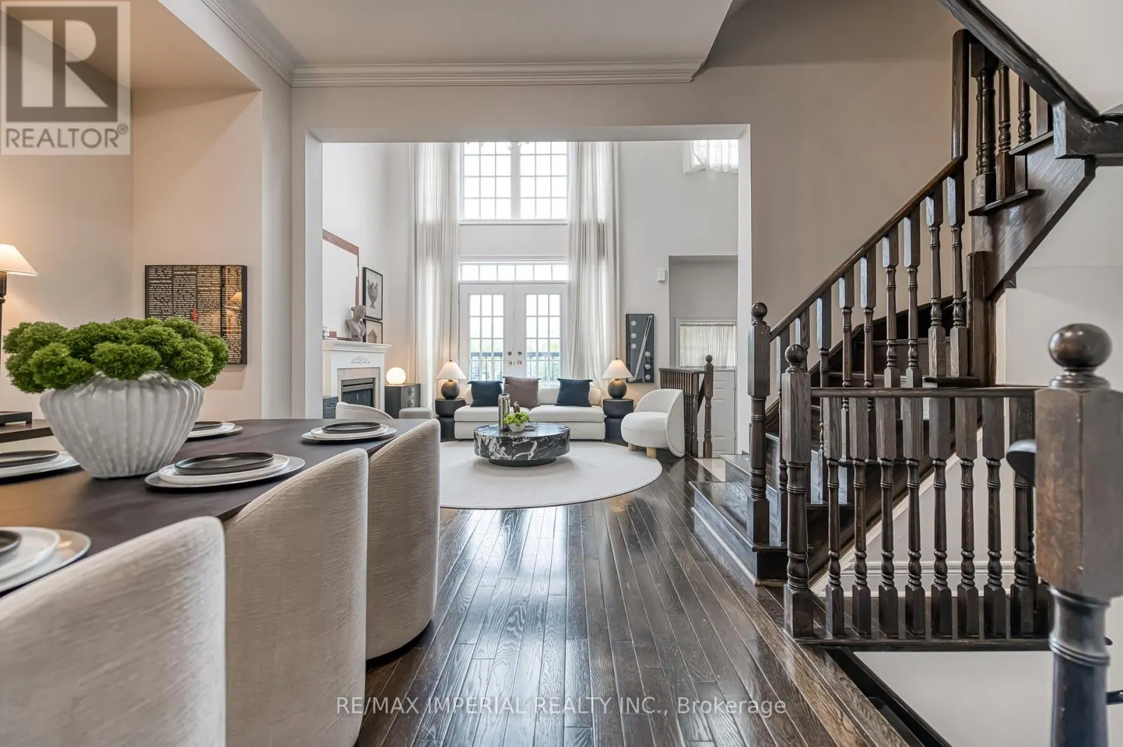 21 MACKENZIE'S STAND AVENUE