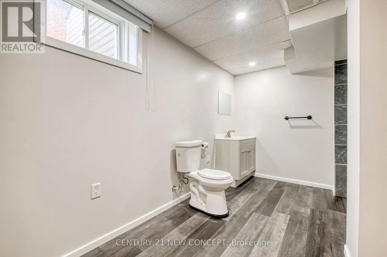 2174 TAGGART CRT