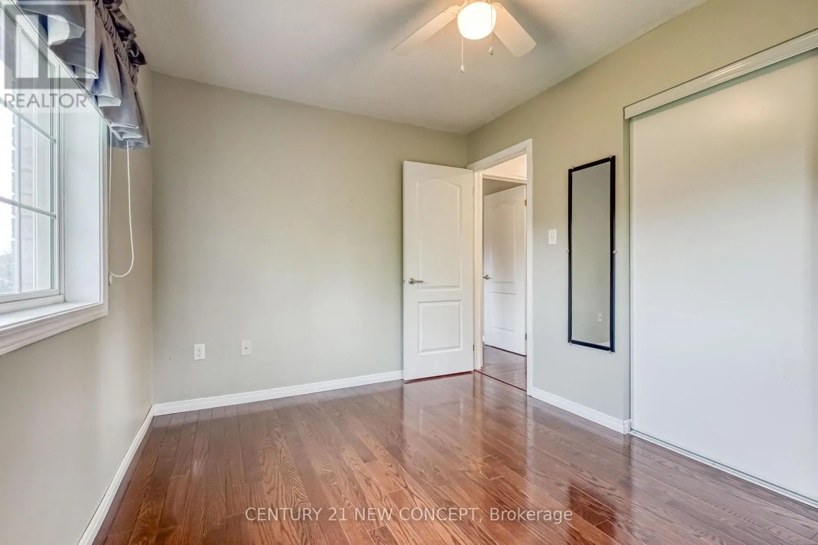 2174 TAGGART CRT