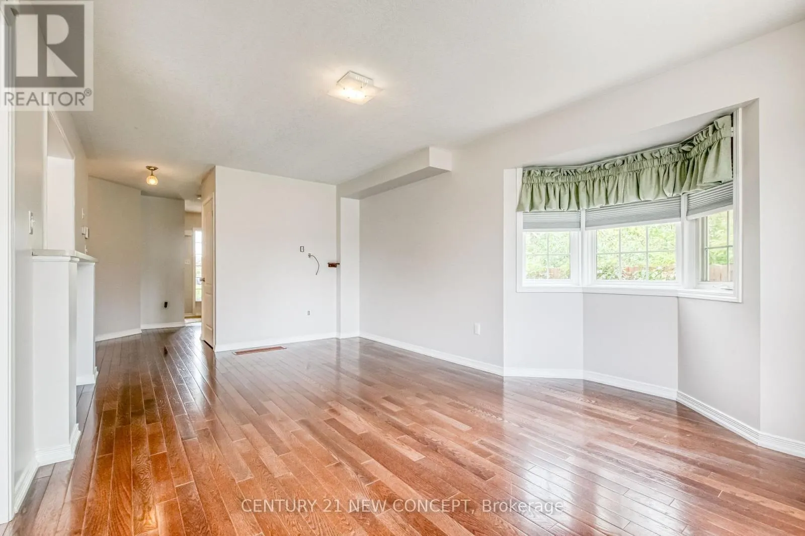 2174 TAGGART CRT