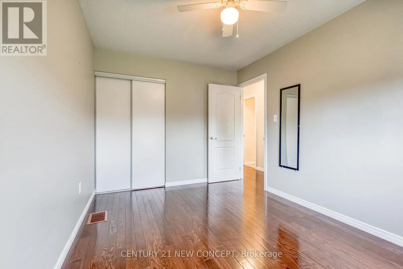 2174 TAGGART CRT