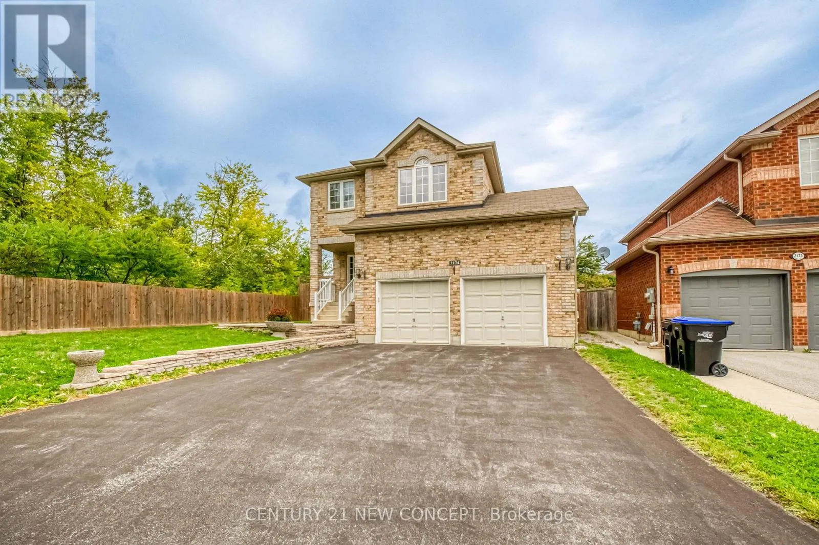 2174 TAGGART CRT