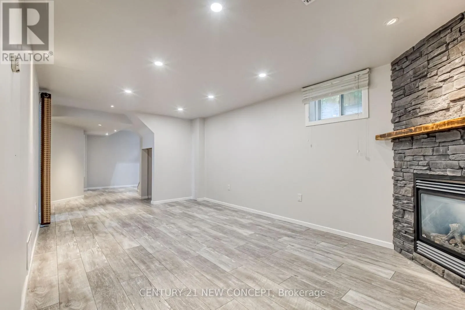 2174 TAGGART CRT