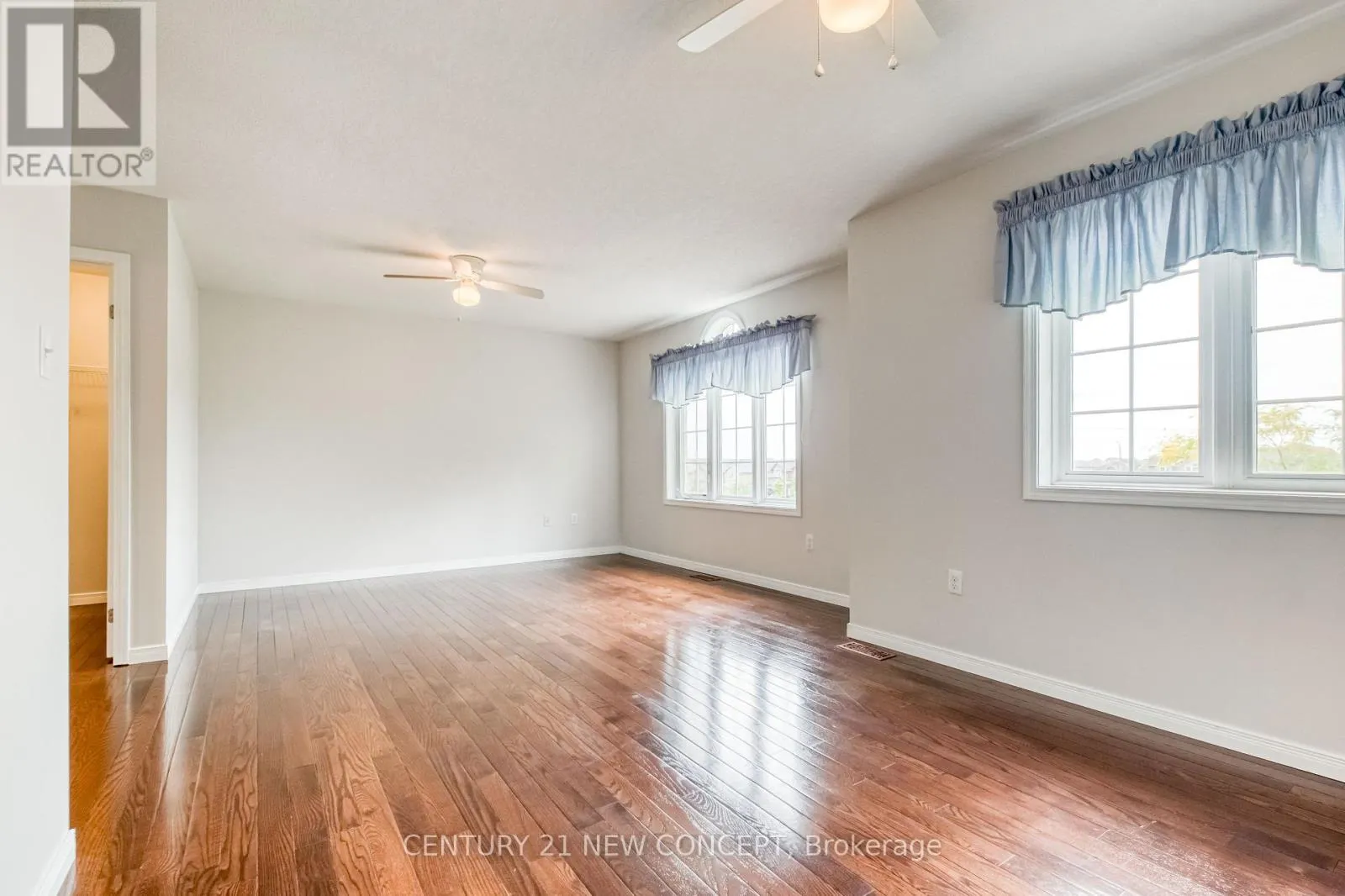 2174 TAGGART CRT