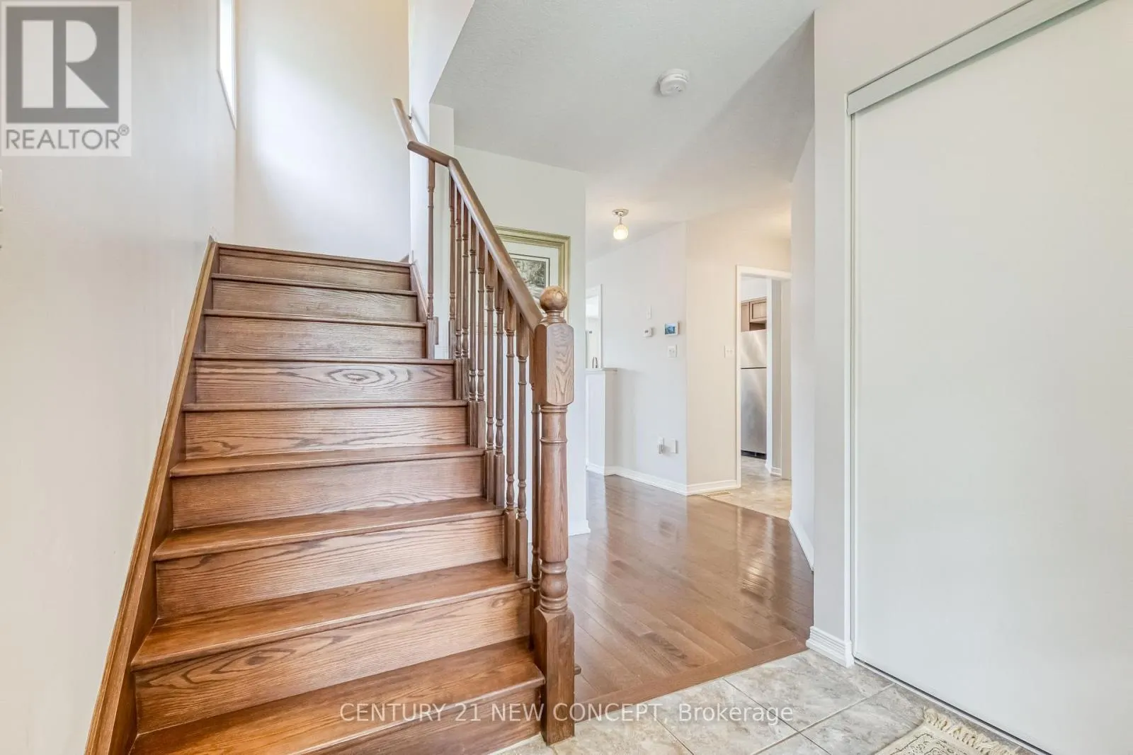 2174 TAGGART CRT