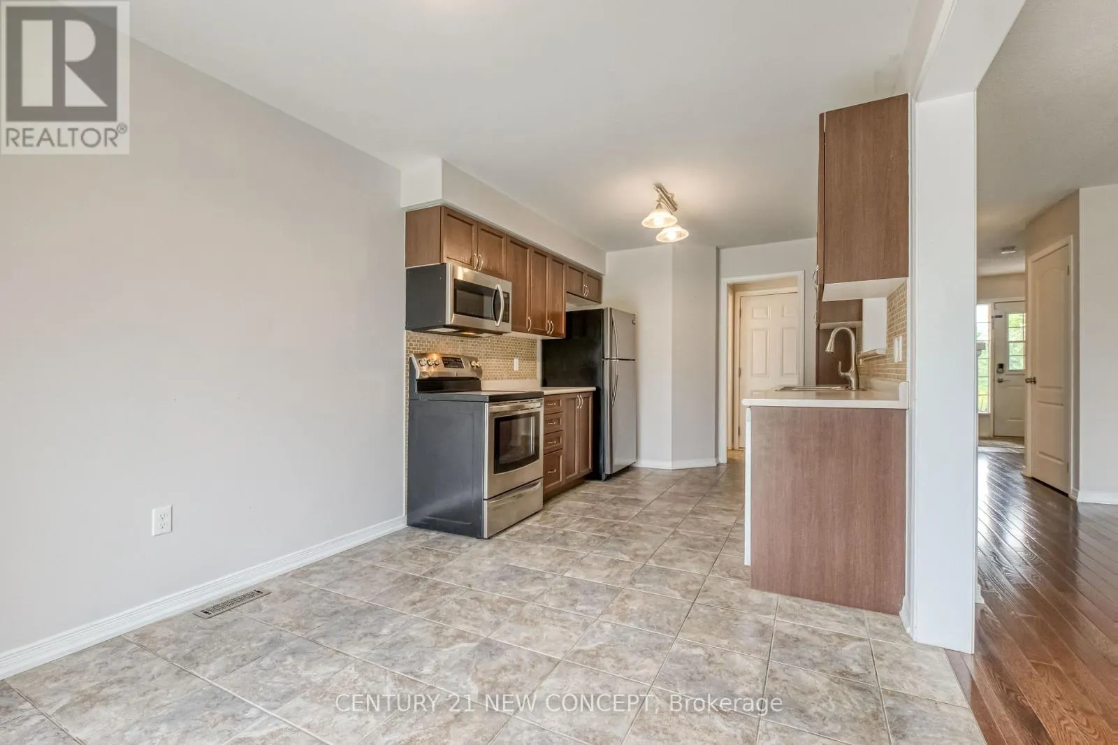 2174 TAGGART CRT