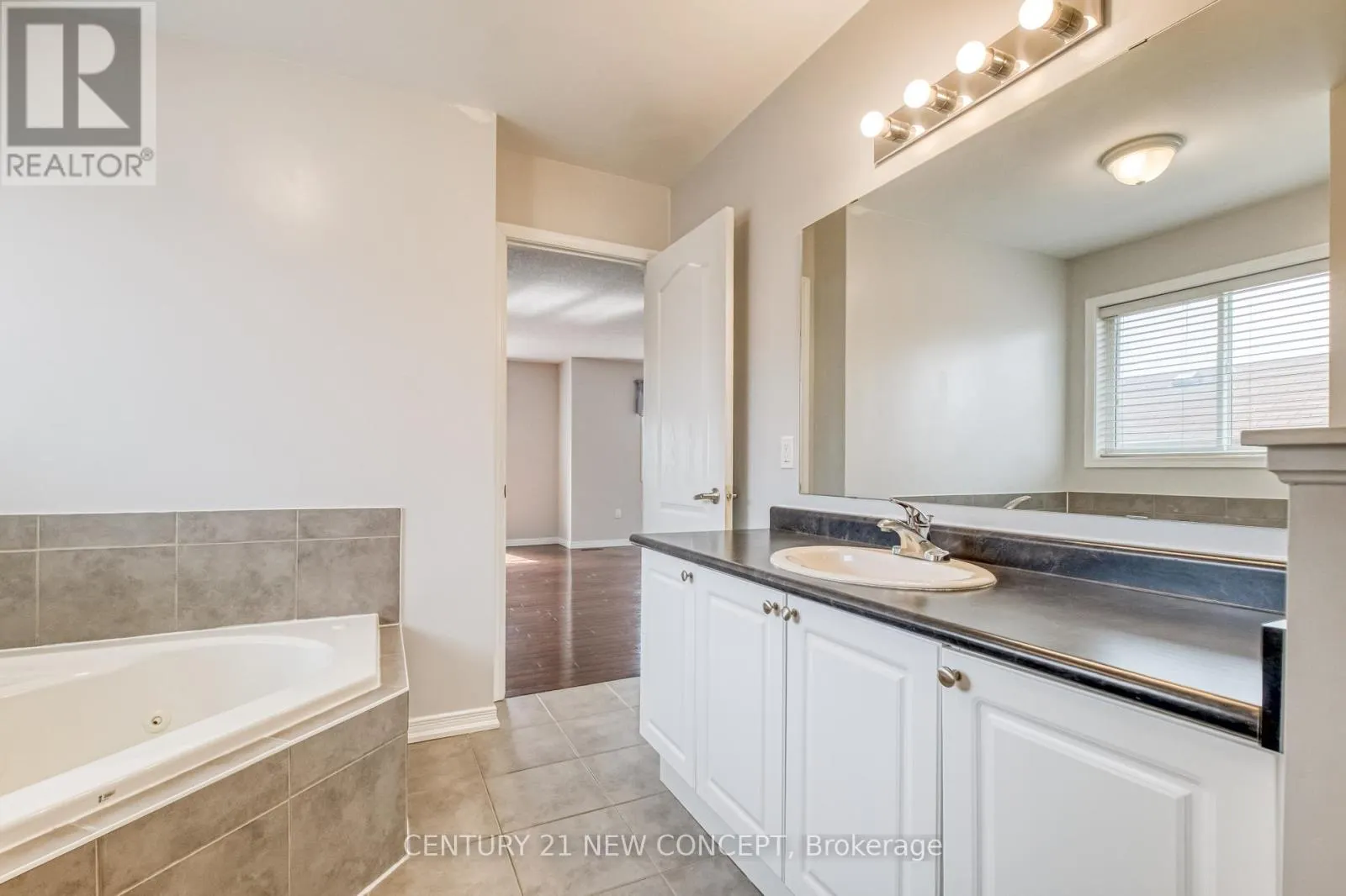 2174 TAGGART CRT