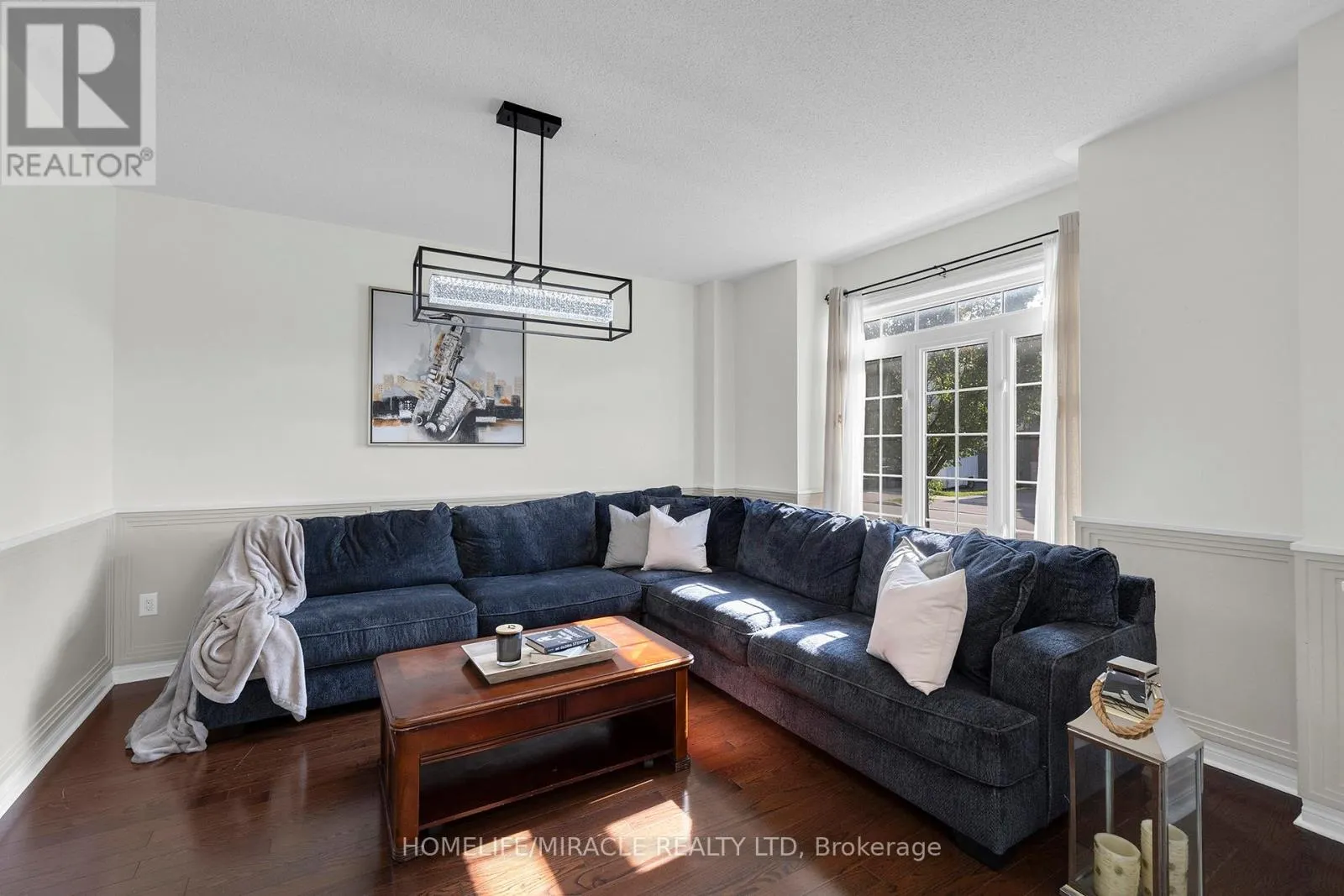 129 VIPOND WAY