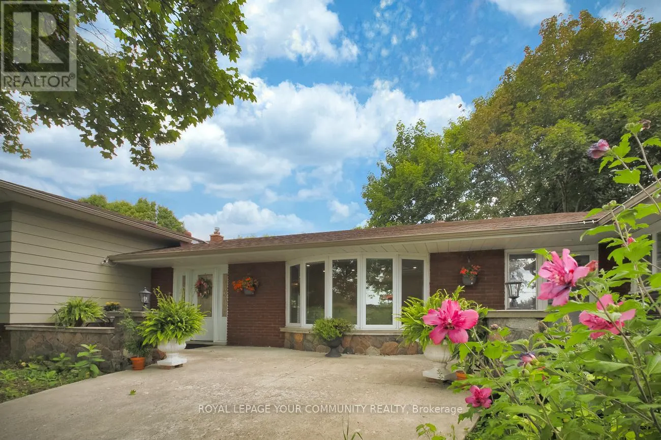 41 HAMILTON DRIVE