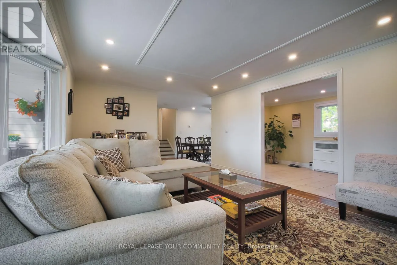 41 HAMILTON DRIVE