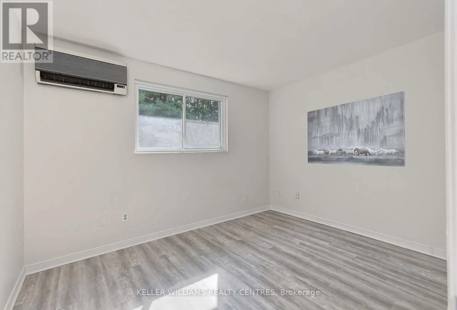 373 BORDEN AVENUE