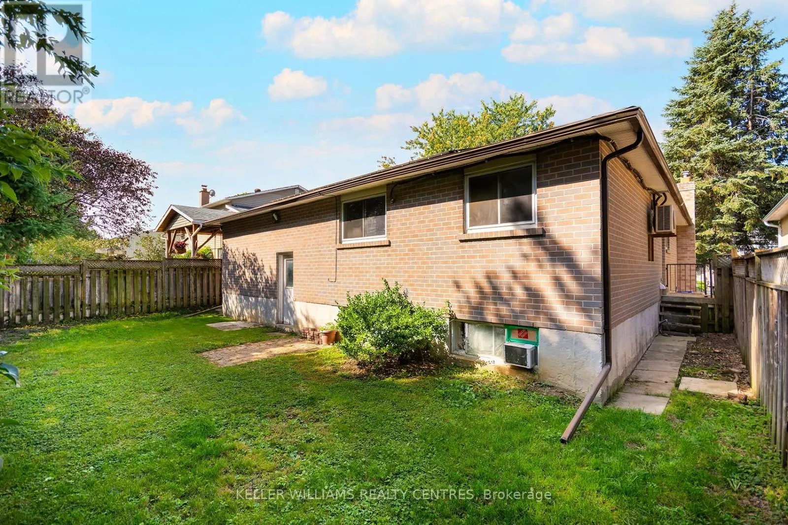 373 BORDEN AVENUE