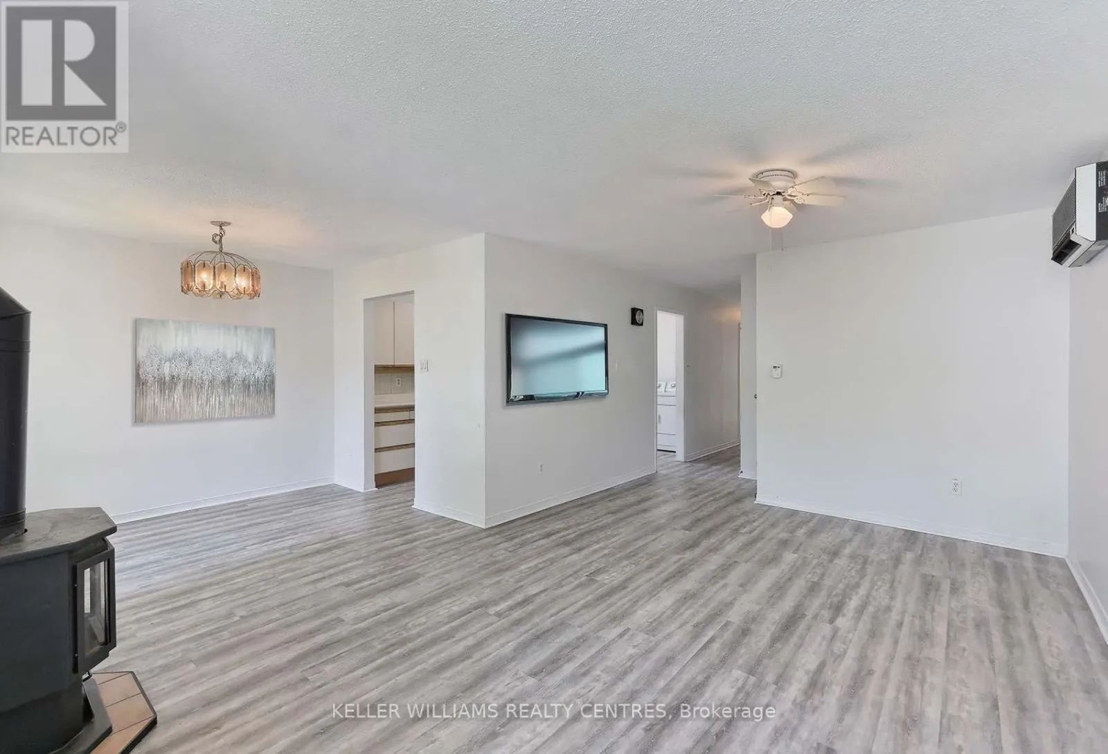 373 BORDEN AVENUE