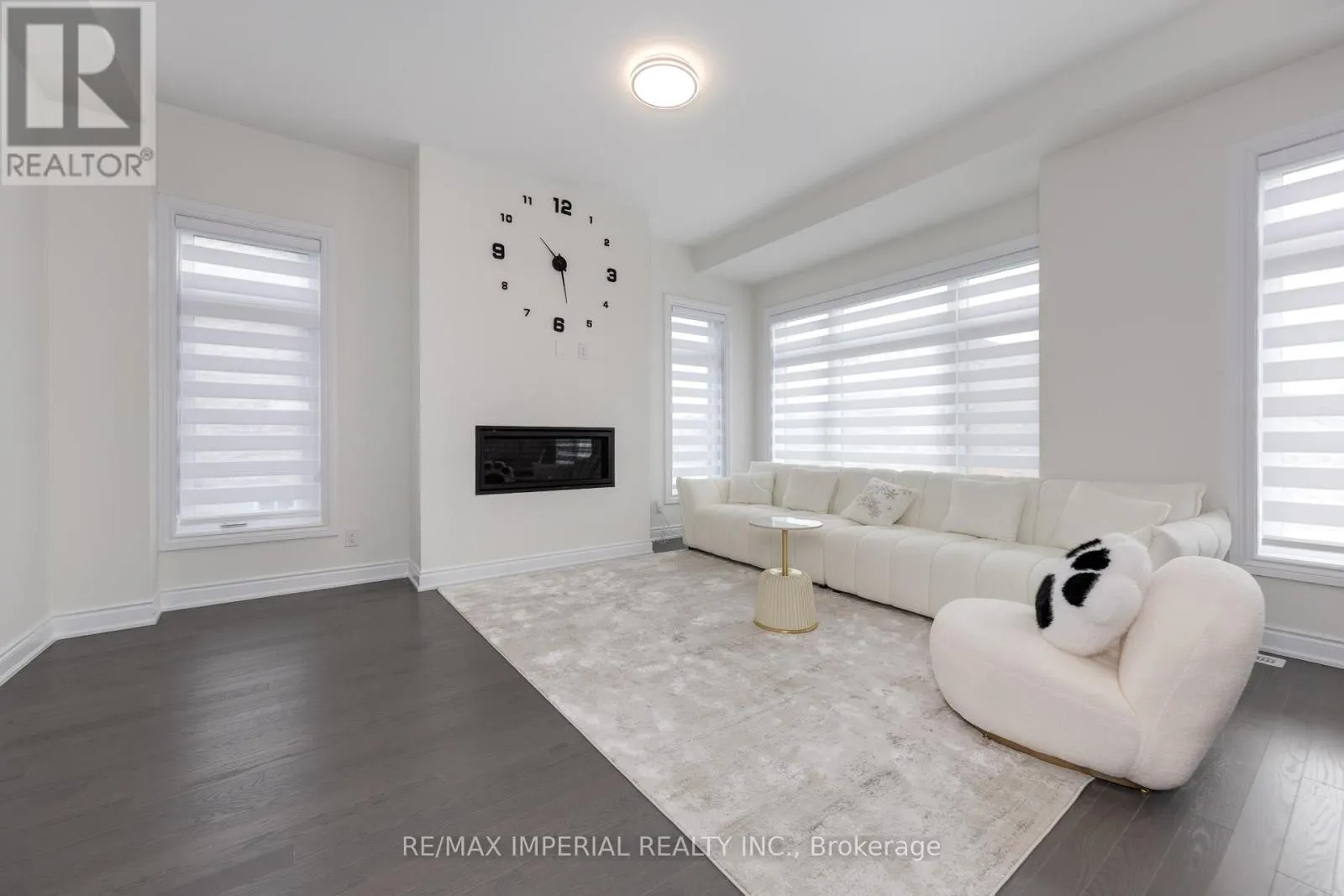 20 HAROLD HUMPHREY STREET