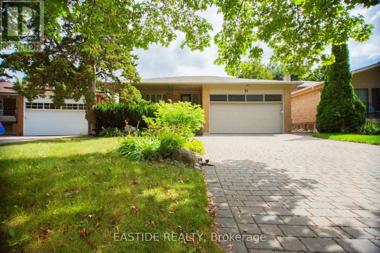 UPPER - 31 MARKHAVEN ROAD