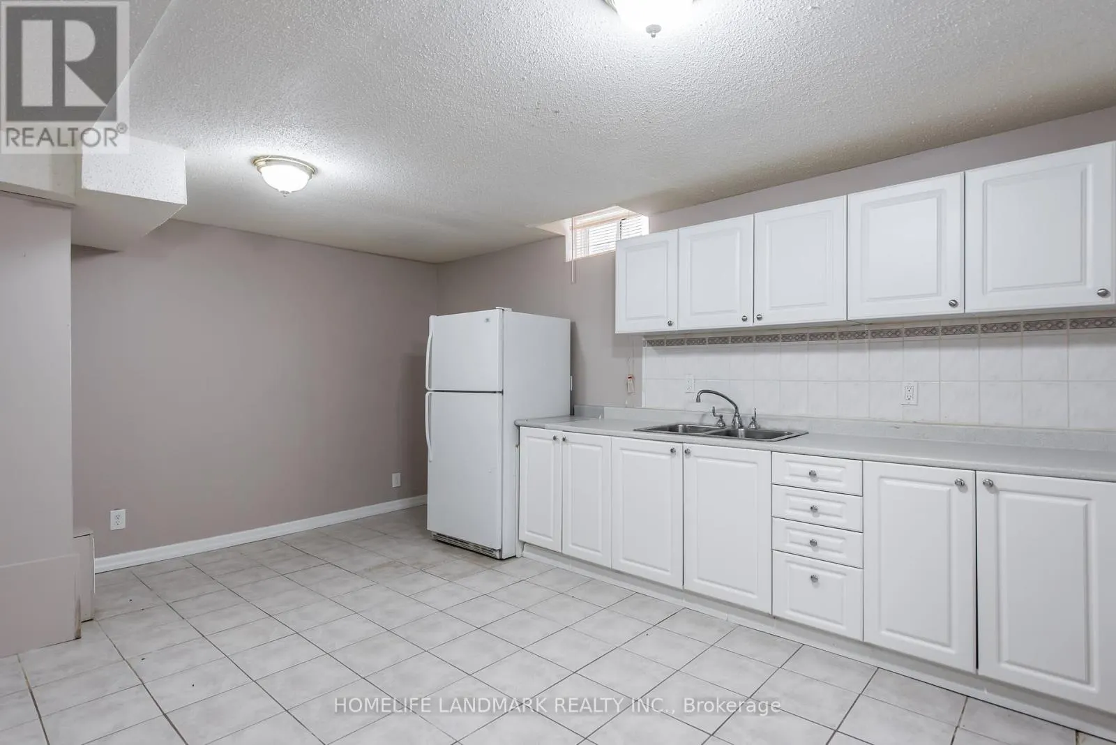 97 ANNINA CRESCENT