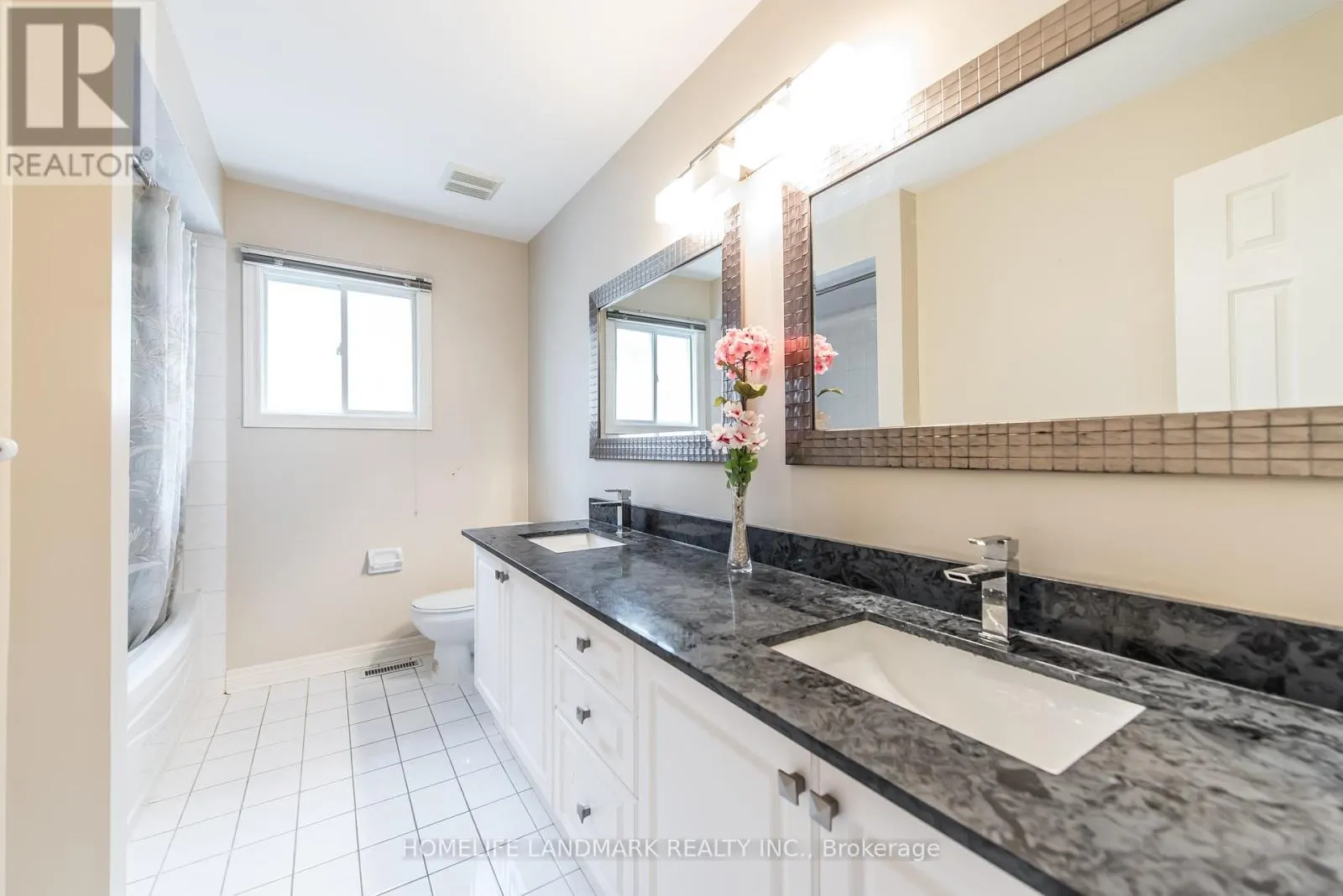 97 ANNINA CRESCENT