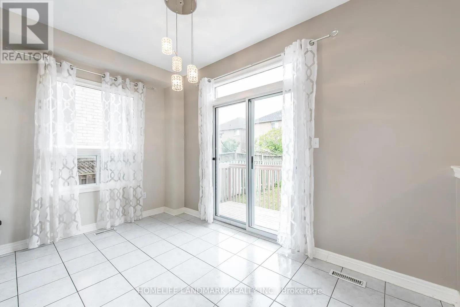 97 ANNINA CRESCENT