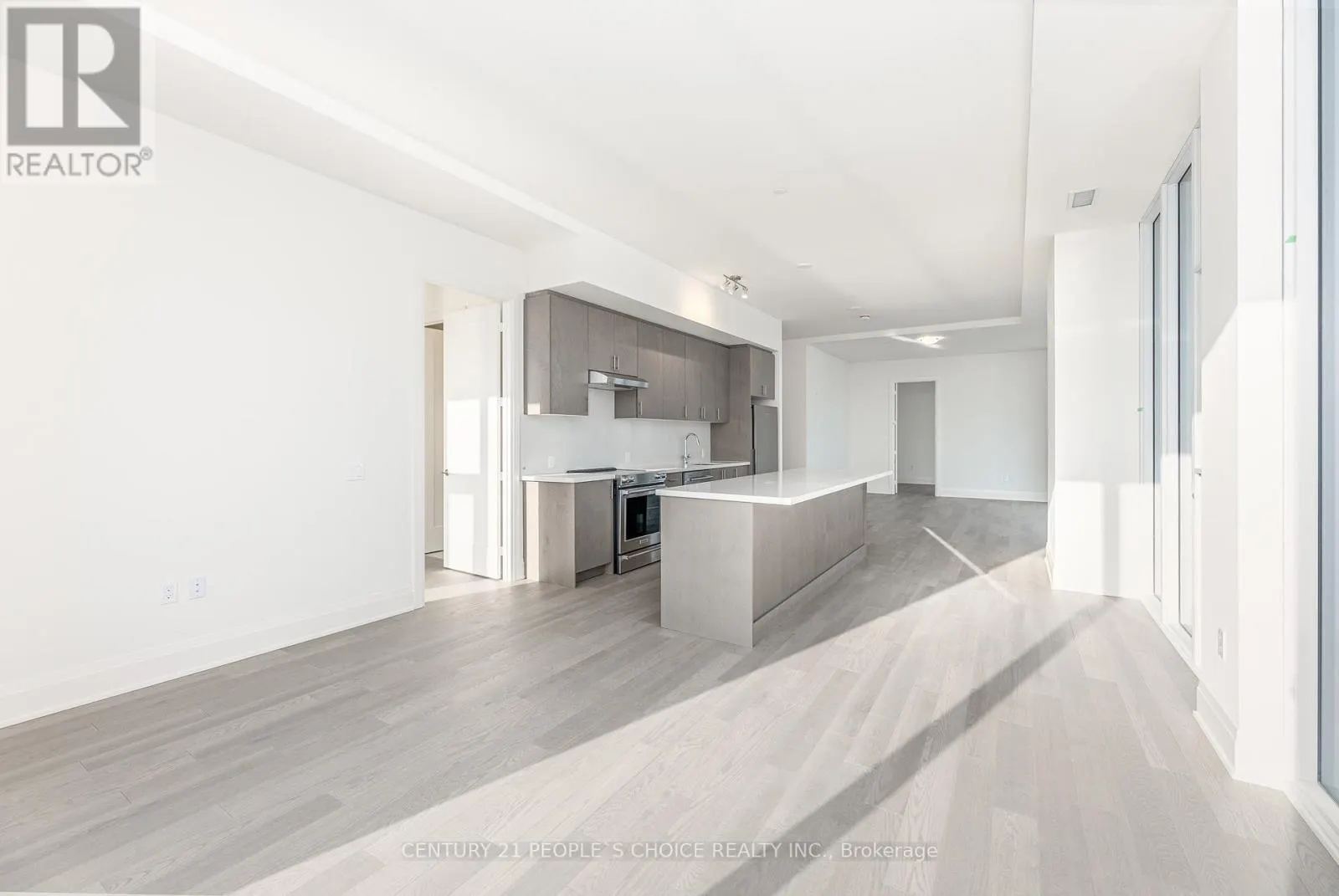 PH110 - 8960 JANE STREET