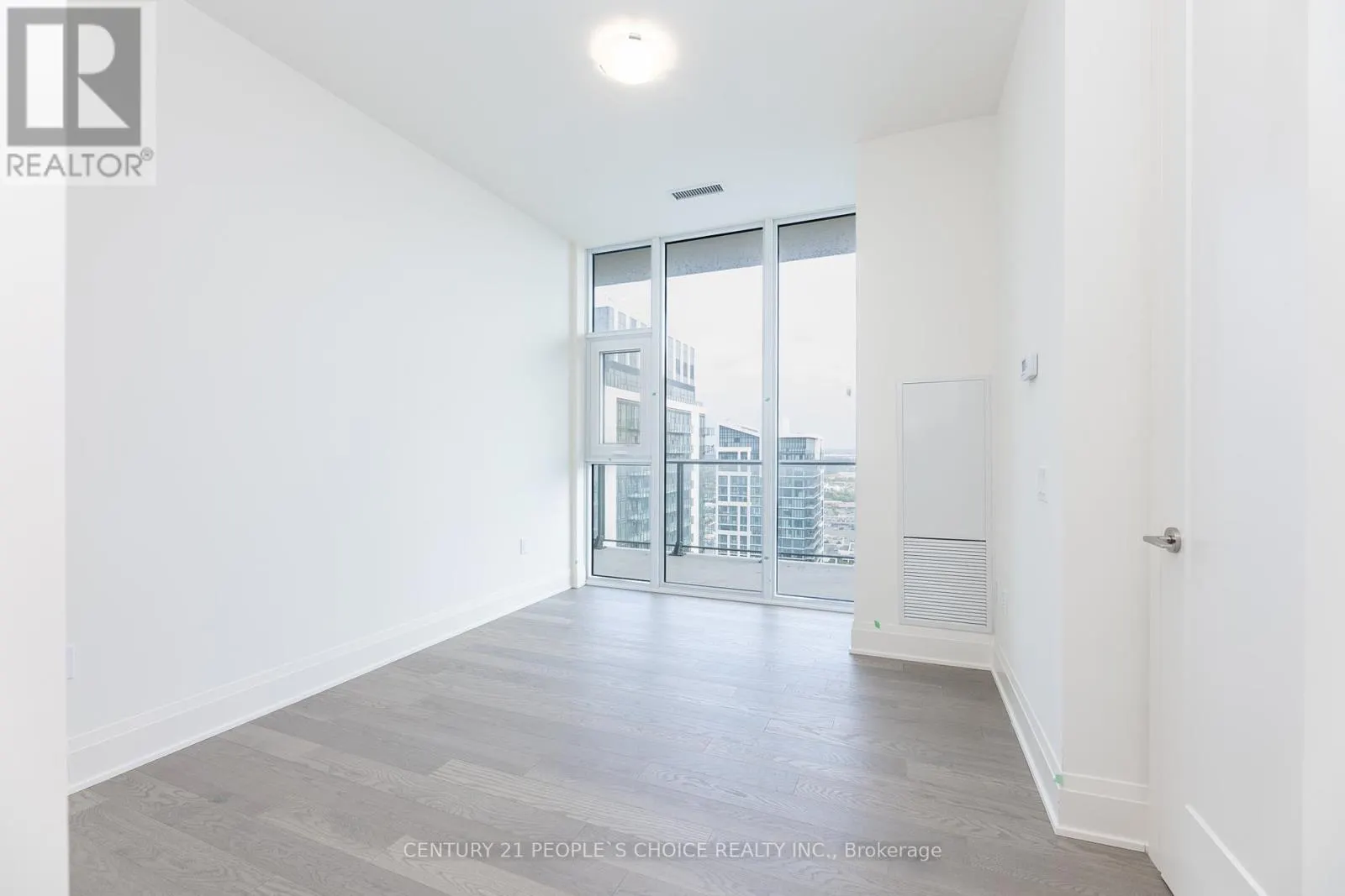 PH110 - 8960 JANE STREET