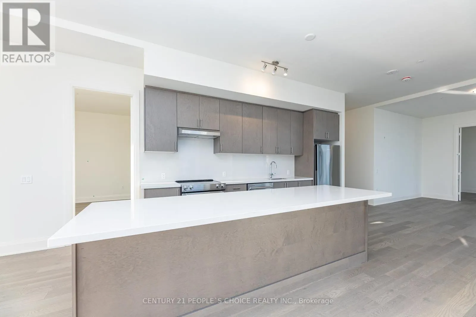PH110 - 8960 JANE STREET