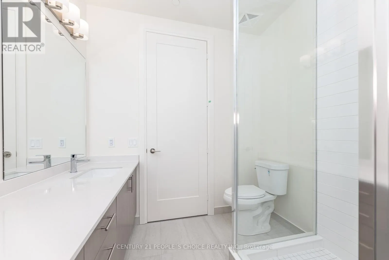 PH110 - 8960 JANE STREET